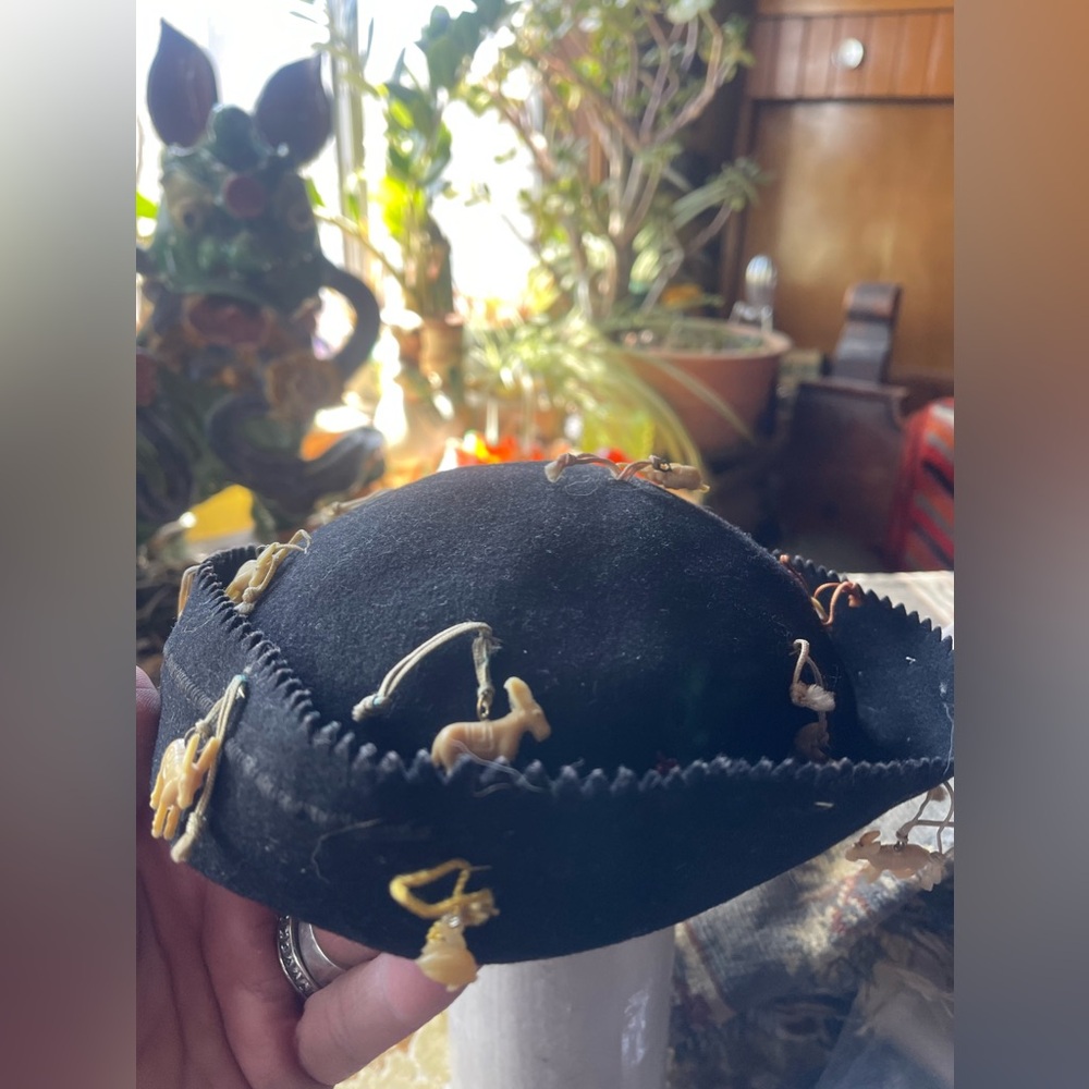 1940’s jughead style hat w/celluloid charms-free shipping